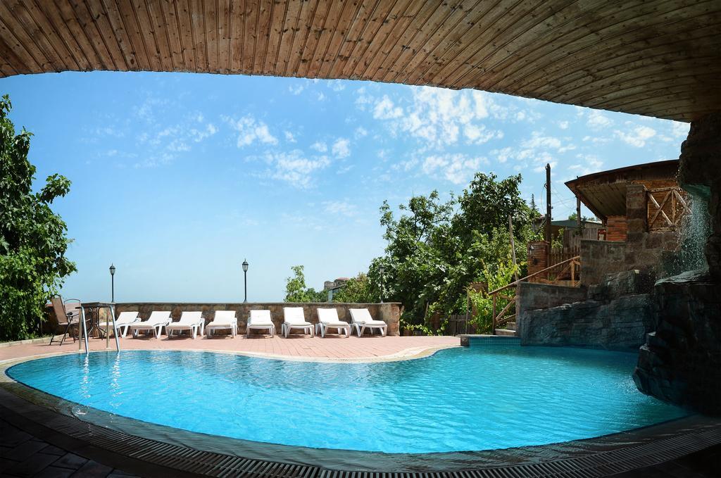 Hotel Brigitte Sighnaghi Exterior foto